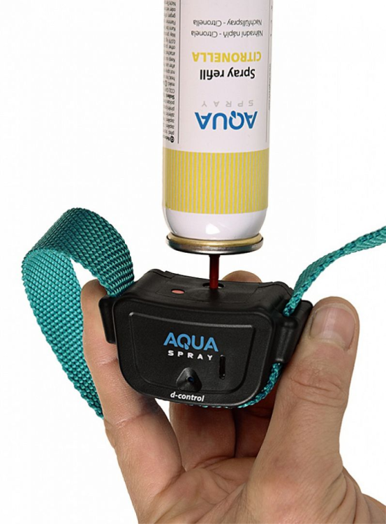 sprayowa-obroza-treningowa-dogtrace-d-control-900-aqua.png
