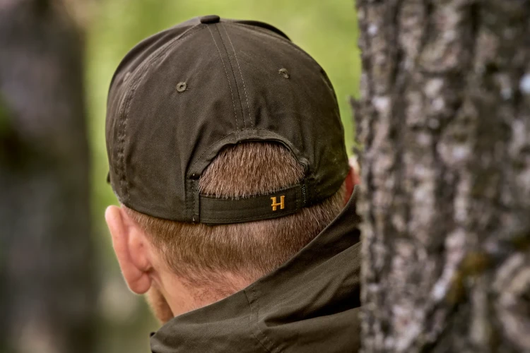 Czapka-Harkila-Fjell-Willow-green