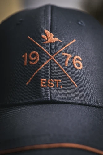 czapka-z-daszkiem-seeland-granatowa-edycja-limitowana-