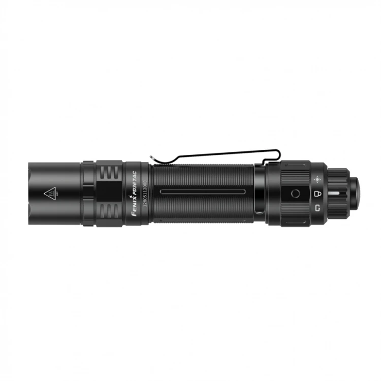 latarka-taktyczna-led-fenix-pd36-tac-latarka-mysliwska-na-polowanie