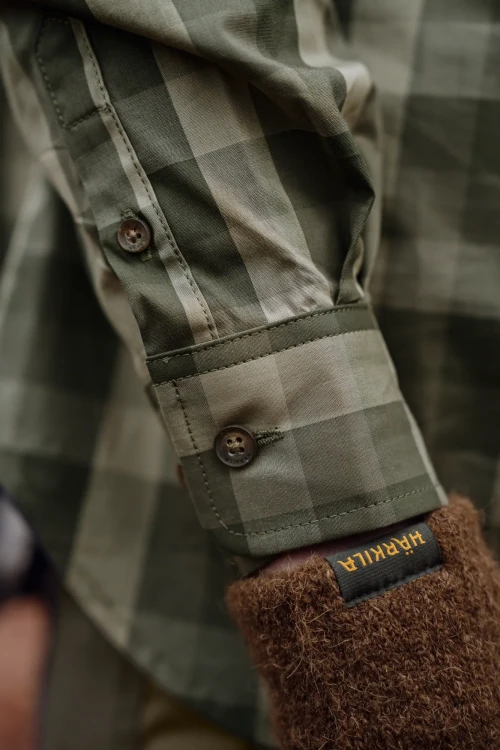 112160200_d02.webp