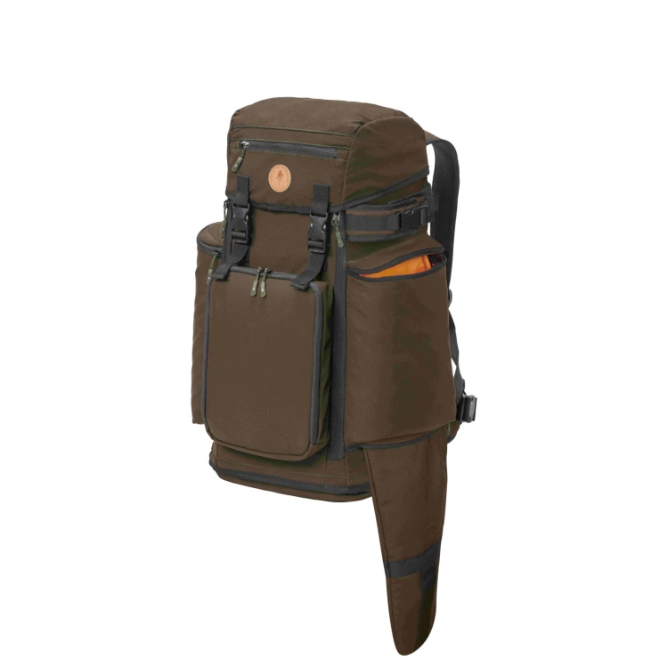 plecak-mysliwski-ze-stolkiem-pinewood-35l-9613d.jpg